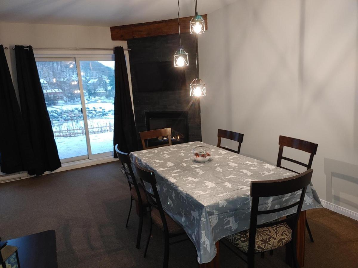 Au Pied Des Pentes Apartment Bromont Exterior photo